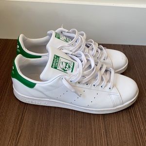 adidas Originals Men's Stan Smith Sneaker | White/White/Green | 9 M